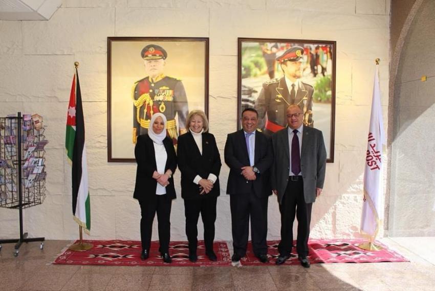 الداوود يستقبل وزيرة الثقافة هيفاء النجار