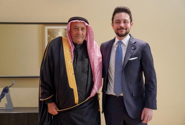 ولي العهد يلتقي الشيخ ضيف الله القلاب