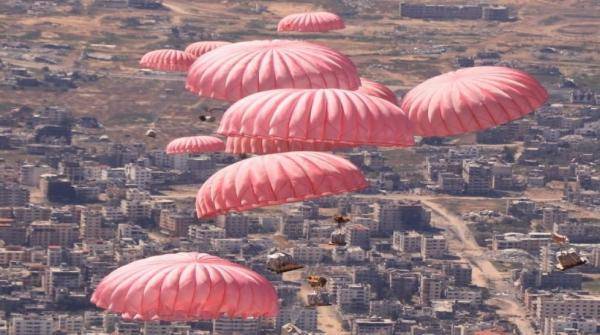 القوات المسلحة تنفذ 6 إنزالات جوية لمساعدات غذائية على غزة