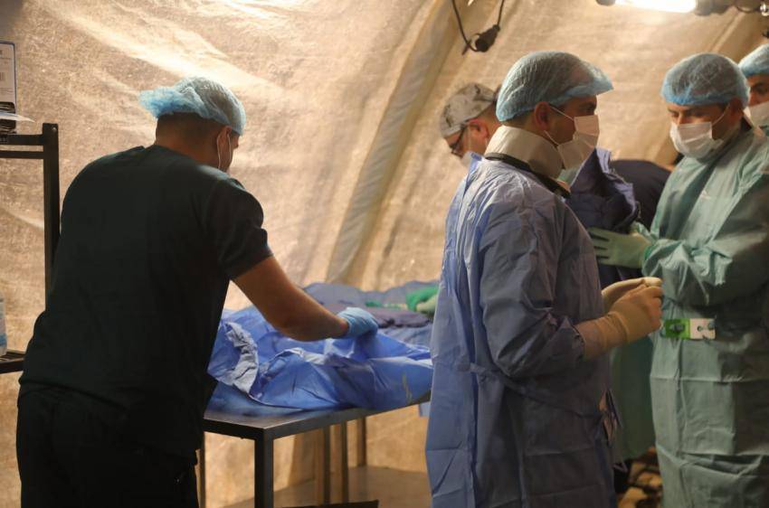 إجراء عمليات جراحية نوعية في المستشفى الميداني الأردني غزة٢ صور