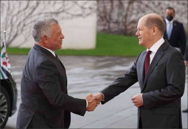 الملك يلتقي المستشار الألماني أولاف الأحد