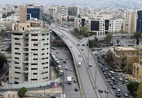 أجواء مائلة للدفء وعدم استقرار جوي ليلًا