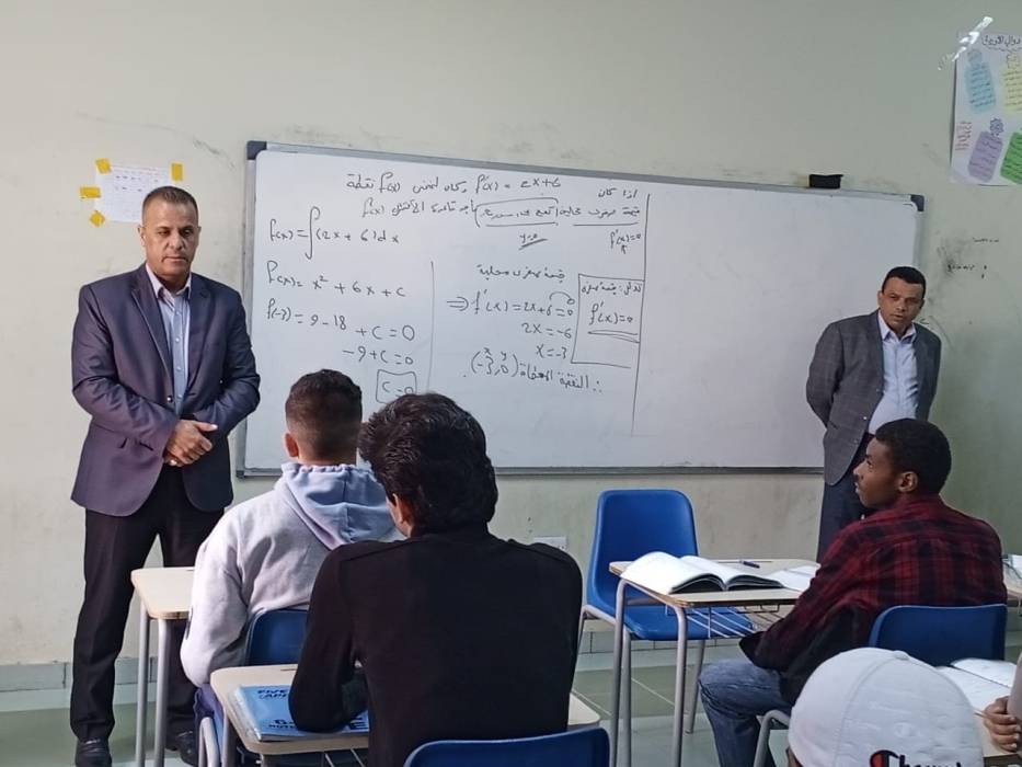 مدير تربية الشونة الجنوبية في جولة تفقدية لمدرستي الجوفة الأساسية والثانوية  ...صور