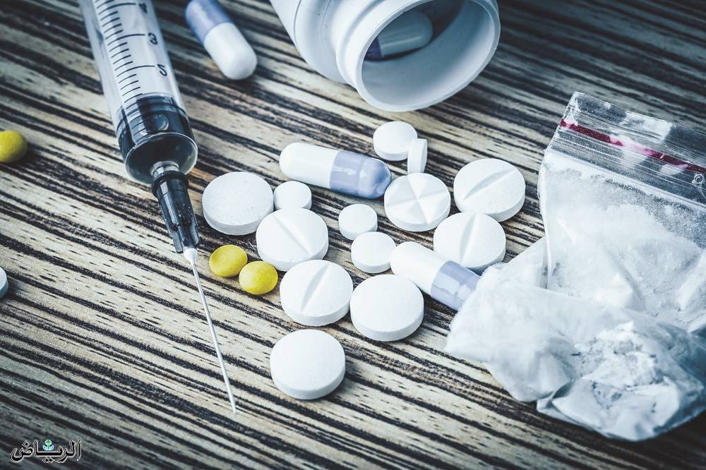 الجمارك ومكافحة المخدرات تحبطان تهريب (237) ألف حبة من الكبتاجون المخدّر