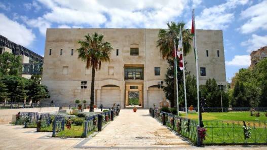 مجلس أمانة عمان يصادق على تمويل شراء 48 حافلة بقيمة 8 ملايين دينار