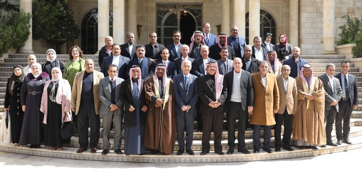 رئيس الديوان الملكي الهاشمي يلتقي وفدا يمثل فعاليات شعبية ومجتمعية من مادبا...صور