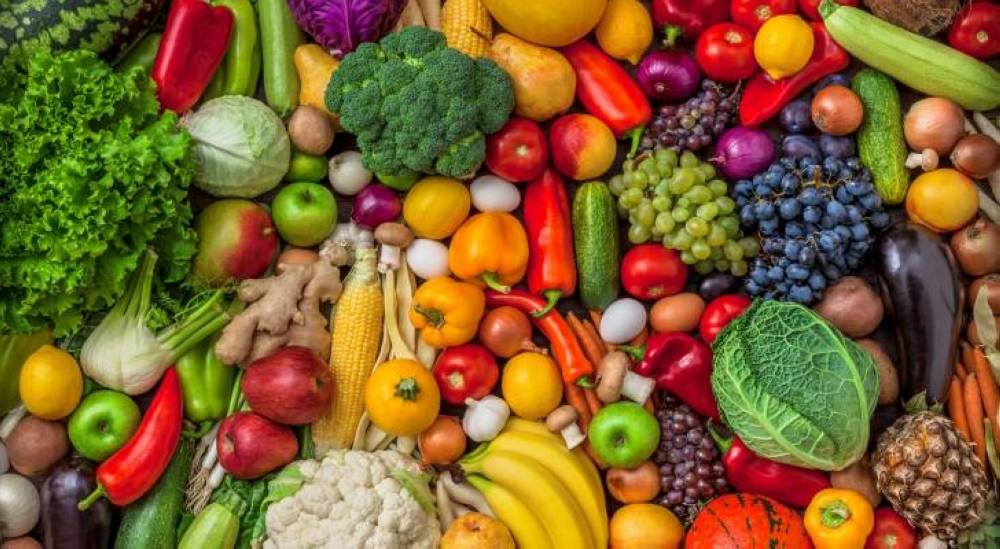 552 طن خضار وفواكه وردت للسوق المركزي بإربد