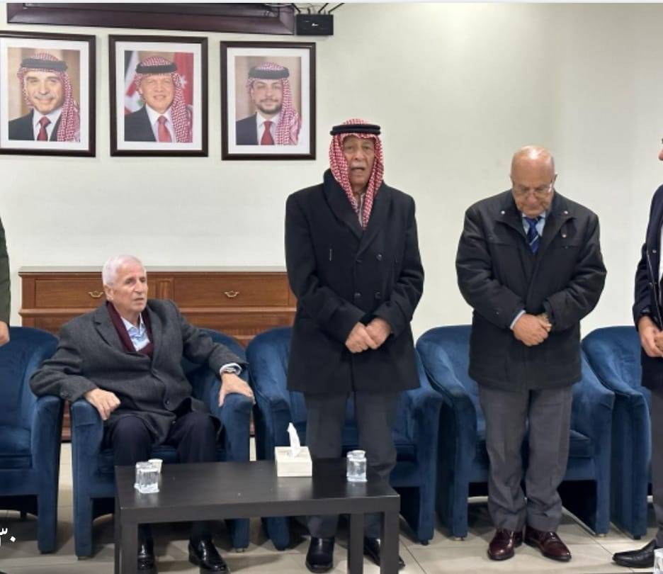 مندوبا عن الملك وولي العهد.... العيسوي يعزي آل بدران