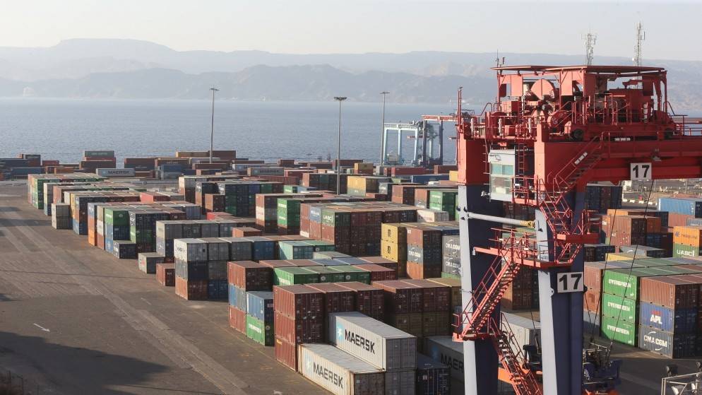 انخفاض العجز التجاري في شهر كانون الثاني الماضي بنسبة 33.7