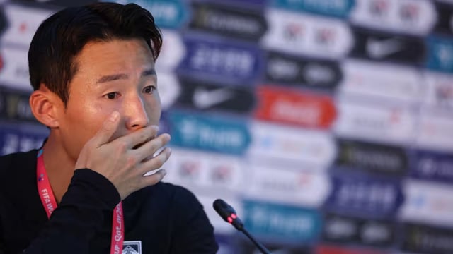 الصين تفرج عن اللاعب الكوري الجنوبي سون جونهو