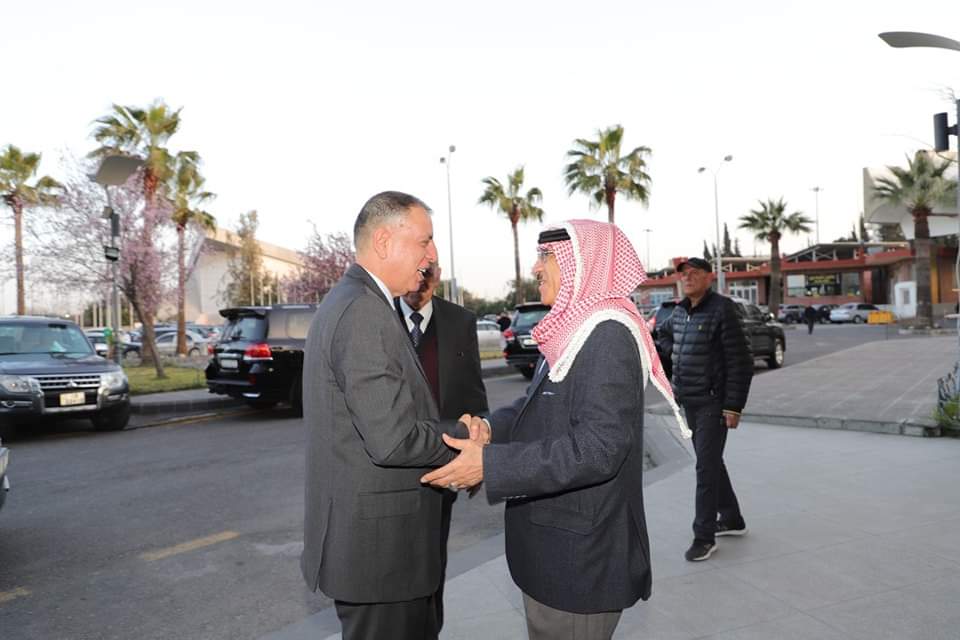 وزير الداخلية يقيم  مأدبة أفطار...صور