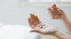 دراسة تكشف عن 4 أدوية شائعة قد تزيد متوسط العمر المتوقع