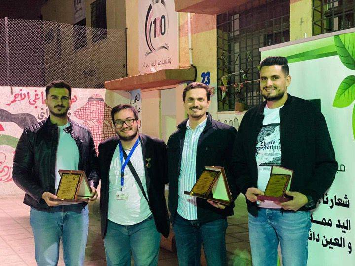 فريق مبادرة ازرع خيرآ...صور