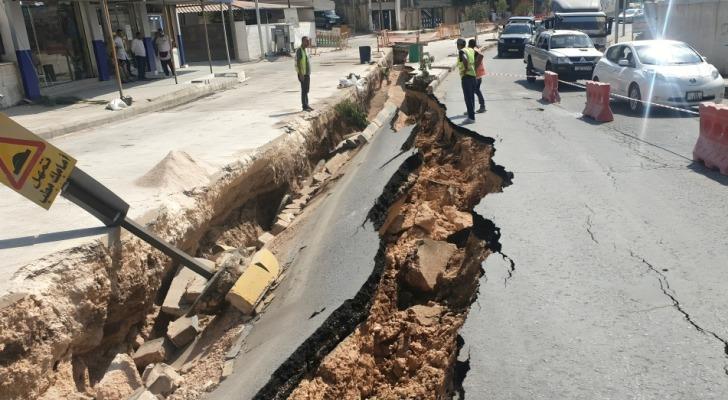 انهيار شارع رئيسي في بيت راس شمال إربد