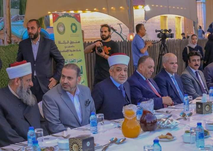 وزير الأوقاف يرعى حفل إفطار رمضاني للأيتام_صور