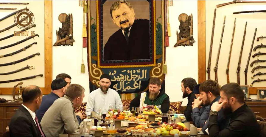 الأمير هاشم يزور جمهورية الشيشان ويلتقي قديروف