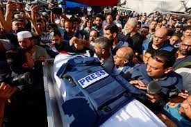 معهد الدولي للصحافة: إسرائيل لا تسمح لأي صحفي بالدخول إلى غزة