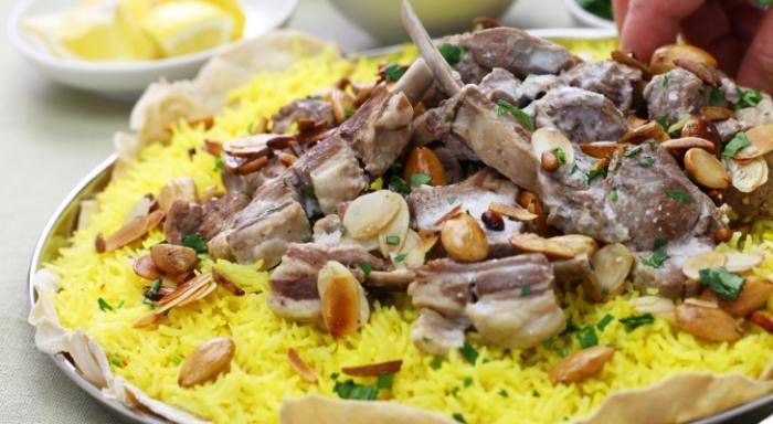 لماذا غابت ولائم الإفطار العائلية الكبيرة في رمضان 2024؟