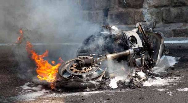 العقبة.. وفاة شخص وإصابة آخر إثر اصطدام دراجة نارية بعمود كهرباء