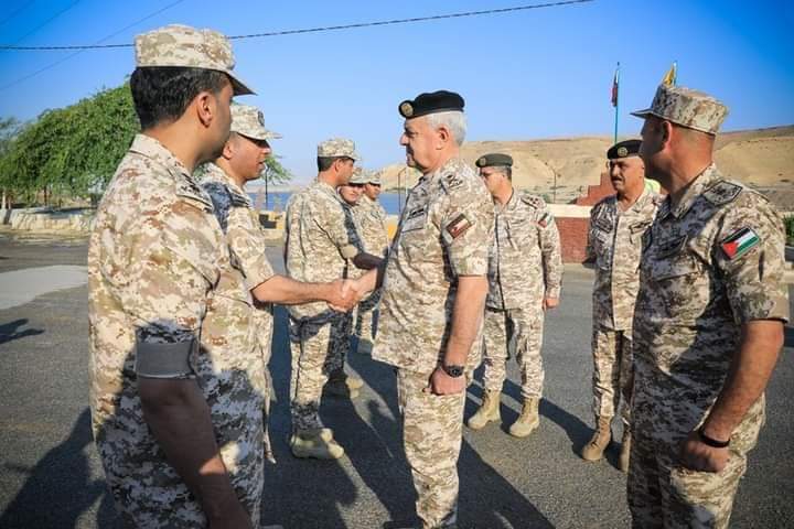 رئيس هيئة الأركان المشتركة يزور عدد من وحدات وتشكيلات القوات المسلحة ثاني أيام عيد الفطر_صور