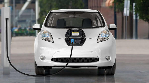 تراجع شعبية السيارات الكهربائية في أمريكا