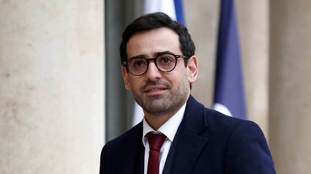 فرنسا تتوعد باستدعاء السفير الإيراني لنقل رسالة حازمة