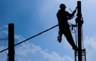 فصل مبرمج للكهرباء عن مناطق في دير علا الثلاثاء