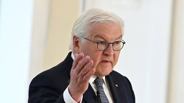 بعد تلقيهم تهديدات.. رئيس ألمانيا يحذر من تصاعد العداء ضد مسؤولين محليين