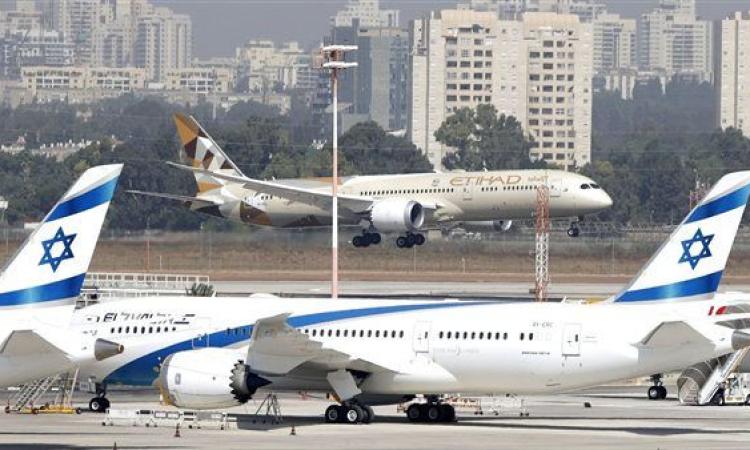 إعلام إسرائيلي: وزيرة المواصلات تأمر بفتح المجال الجوي ليلا