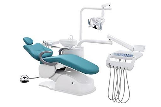7 أجهزة لطب الأسنان بمراكز عجلون الصحية