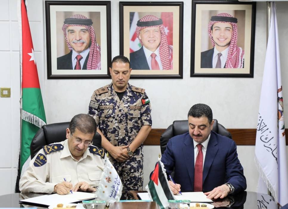 إتفاقية تعاون وربط الكتروني بين الجمارك وغرفة صناعة إربد