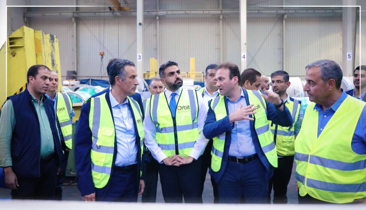 الفايز يبحث أوجه الاستثمار والتشغيل مع شركة اوربت في العقبة