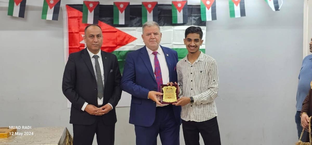 الروابدة يزور مدرسة المنارة الثانوية للبنين