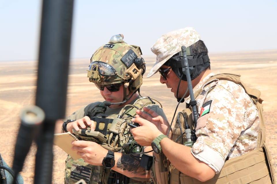 مناورات الأسد المتأهب بمشاركة قوات برية وبحرية وجوية.... تفاصيل