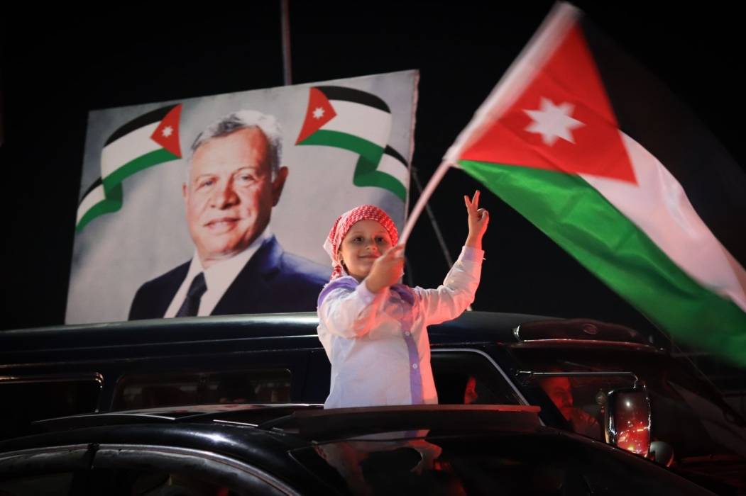 الزرقاء تحتفل باليوبيل الفضي وتستعد لاستقبال القائد..صور