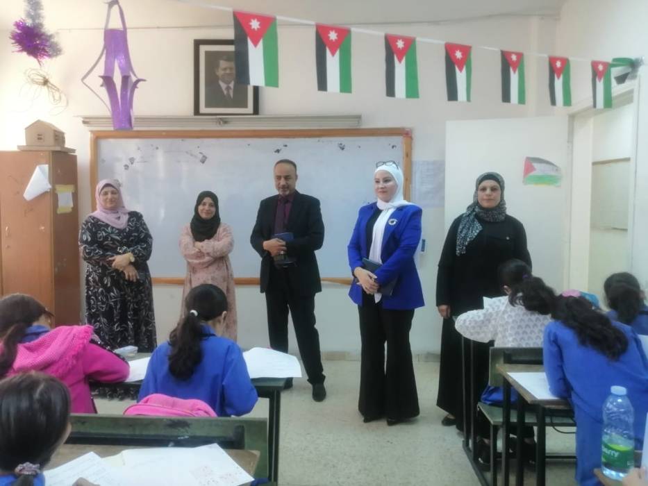 المصري يتابع سير مجريات الاختبار التقييمي للصف الثالث الأساسي