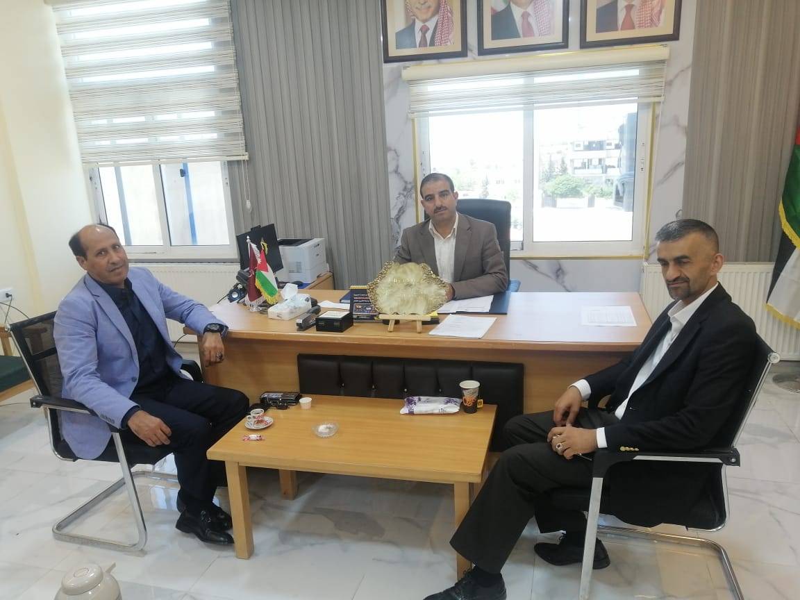 لقاء إعلامي وتربوي التقى به السكارنة مع وكالة نيروز الإخبارية