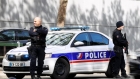 الشرطة الفرنسية تقتل رجلاً حاول إضرام النار في كنيس يهودي