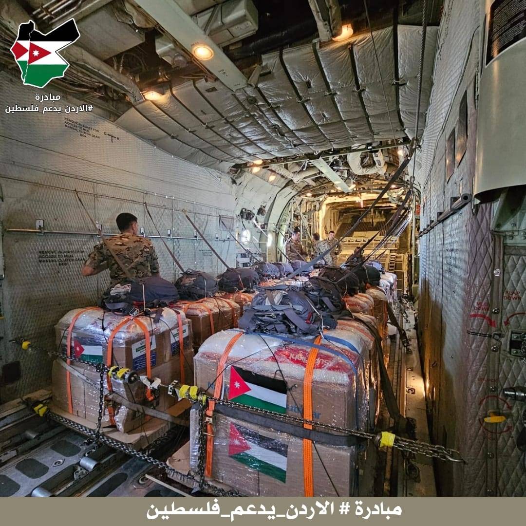 مبادرة الاردن يدعم فلسطين  بالانزالات الجوية...صور