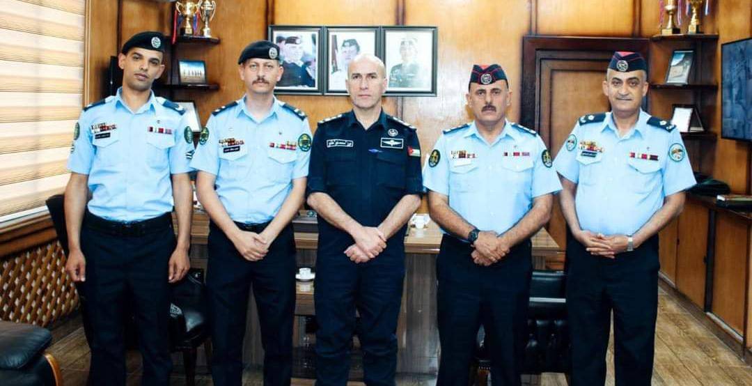 العميد هاكوز يكرم عددًا من نشامى قيادة  أمن اقليم الشمال ...صور