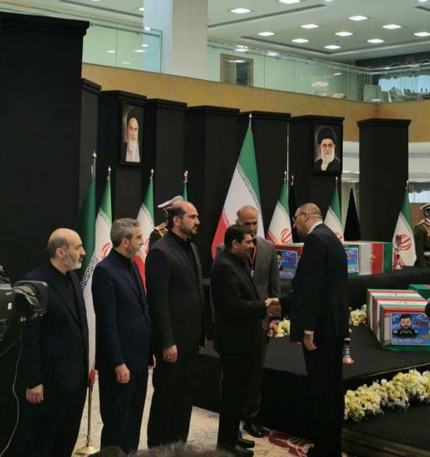 مندوباً عن الملك ..الجازي يُقدِّم التَّعازي بوفاة الرَّئيس الإيراني ووزير الخارجيَّة ومرافقيهما