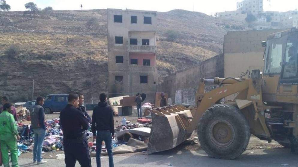 الأمانة : حملات ازالة البسطات المخالفة مستمرة