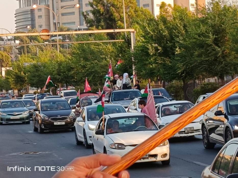 فعاليات رسمية وشعبية تحتفل بعيد الاستقلال الـ78...صور