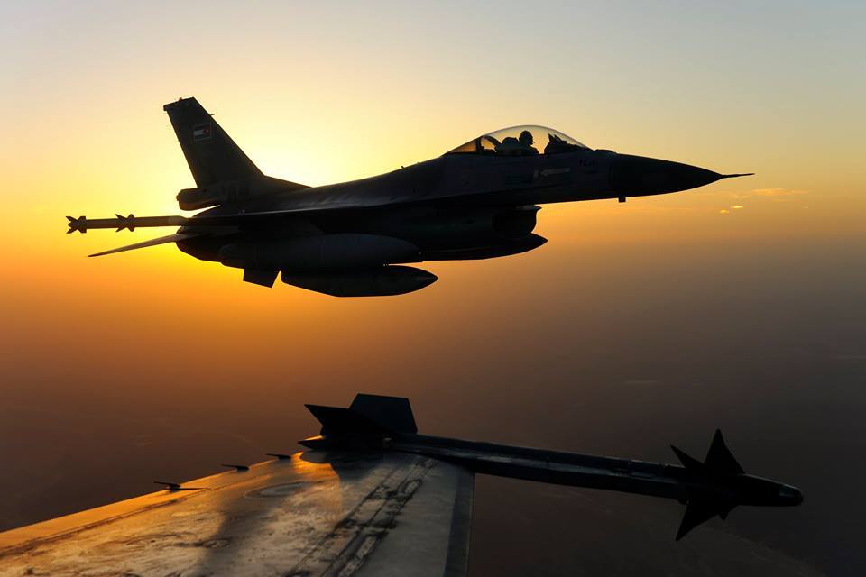 تدريبات جوية في سماء المملكة تحضيراً لاحتفالات اليوبيل الفضي