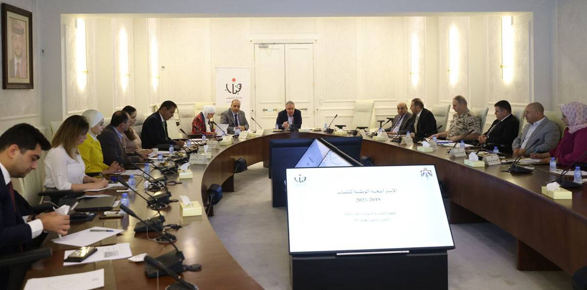 الشباب تبدأ  حوارا لوضع استراتيجيتها