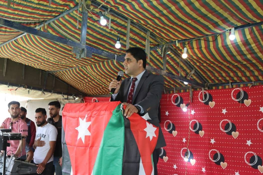 الشرفات يرعى احتفال مدارس المجمع القطري بالاستقلال...صور