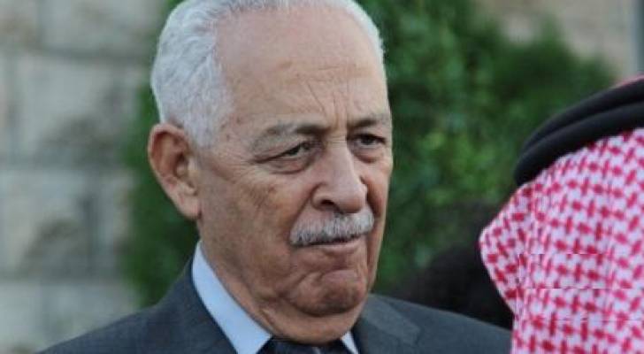 مندوبًا عن الملك وولي العهد.... العيسوي يعزي قبيلة بني صخرالفايز