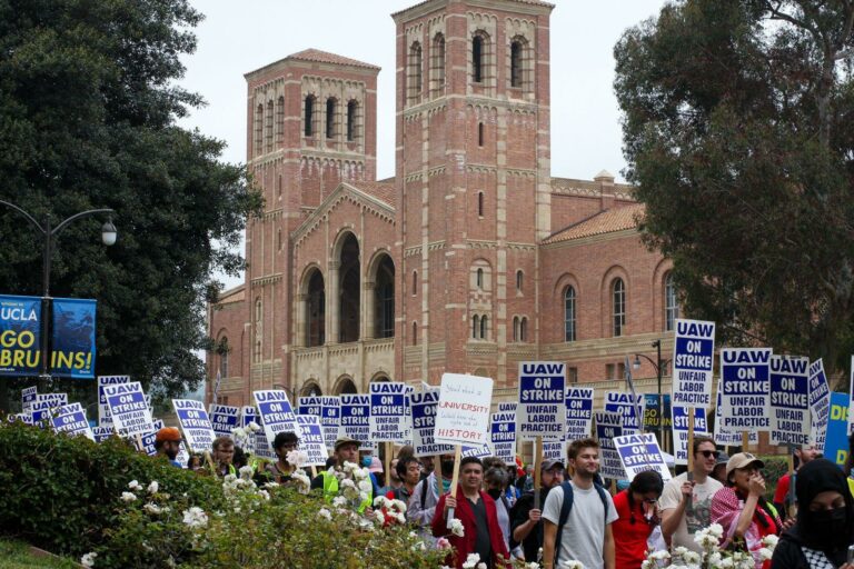 إضراب تاريخي للعاملين في “نظام جامعة كاليفورنيا” تضامناً مع فلسطين