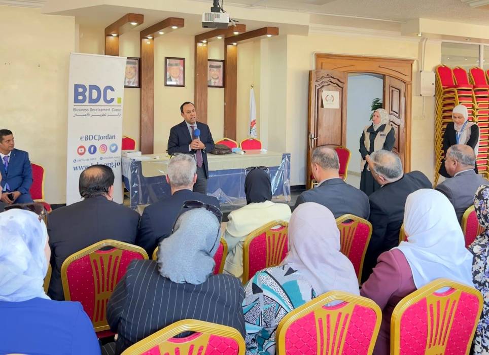 الكرك: اختتام برنامج تدريبي لتطوير مهارات ريادة الأعمال والإدارة المالية