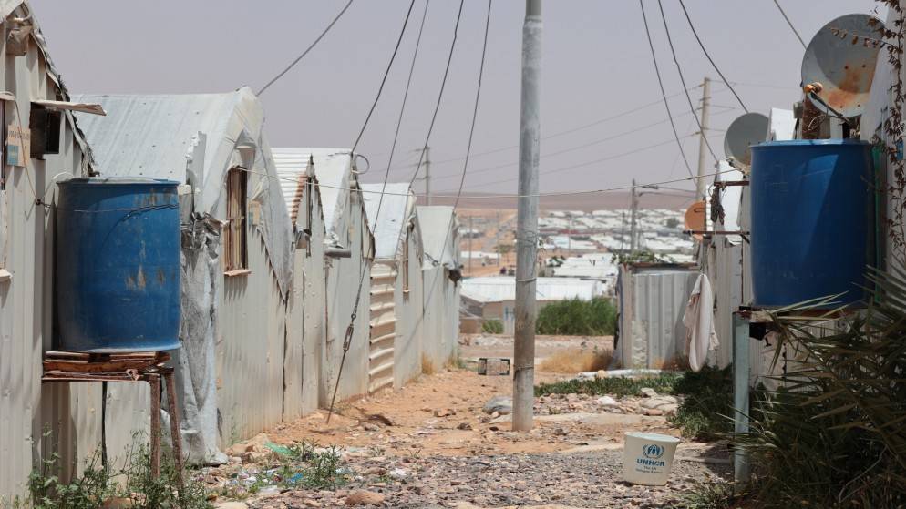 قرابة ربع كرفانات مخيم الأزرق للاجئين السوريين